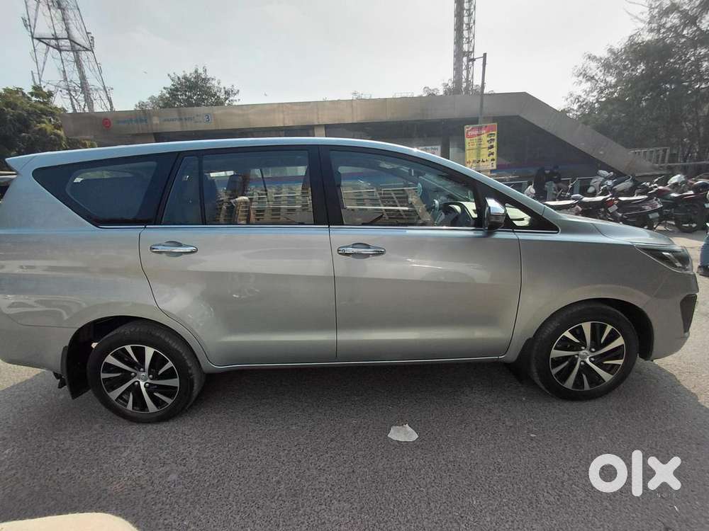 Toyota Innova Crysta, 2021, Petrol