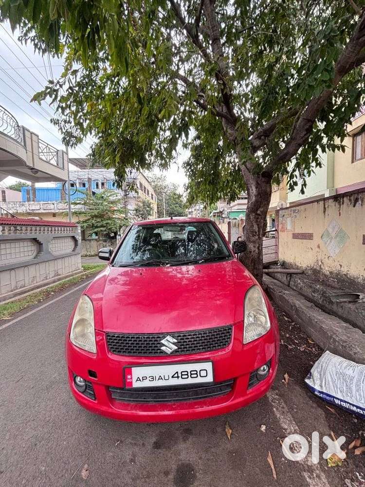 Maruti Suzuki Swift Lxi Optional-o, 2007, Petrol