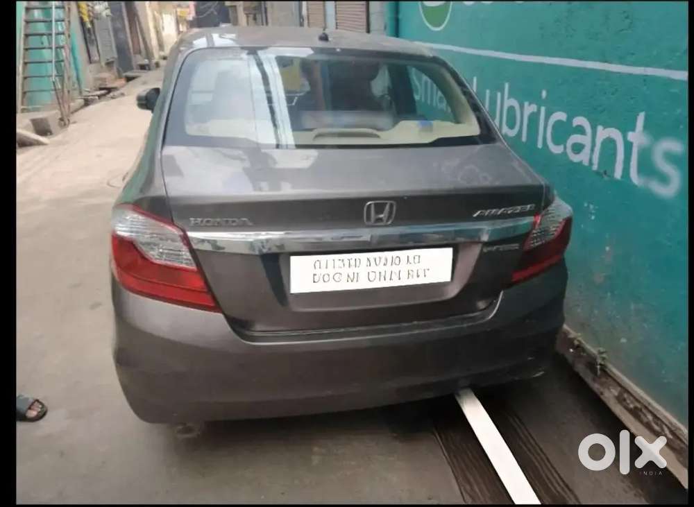 Honda Amaze 2016
