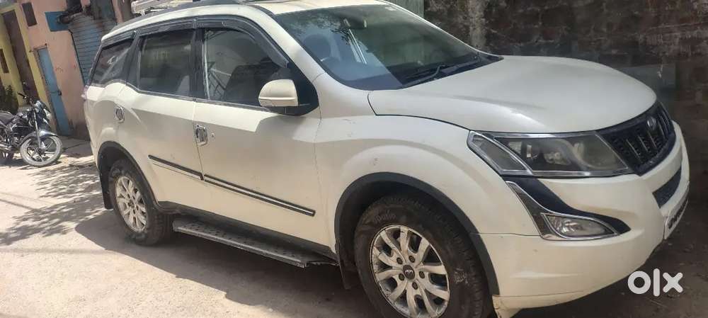 Mahindra Xuv500 Hawk 2016 Car