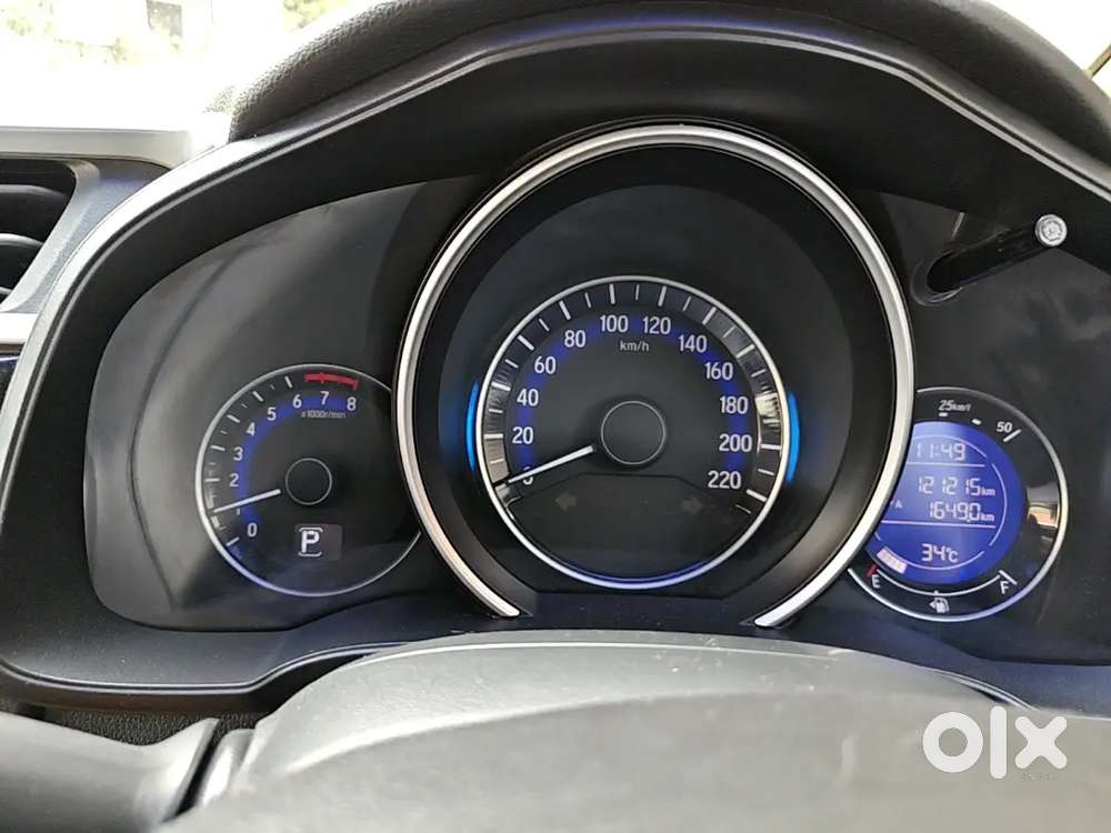 Honda Jazz 1.2 V Cvt (2016) – Automatic With Paddle Shifters