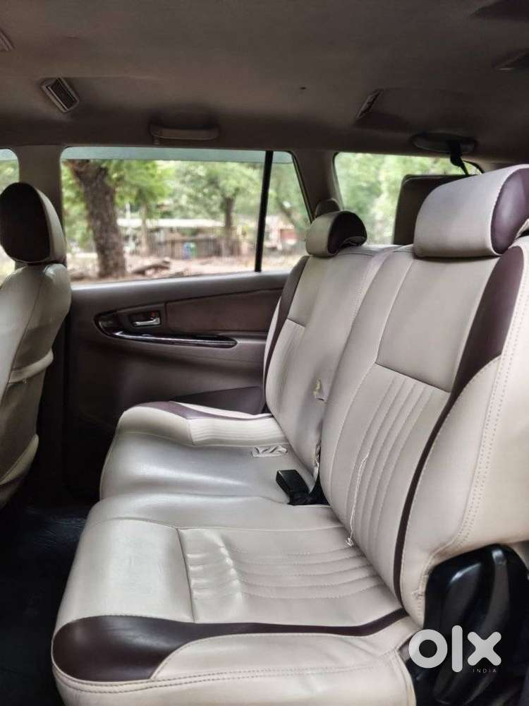 Toyota Innova 2.5 Vx 8 Str, 2016, Diesel