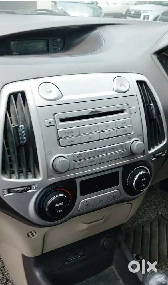 Hyundai I20 2011 Petrol Well Maintained