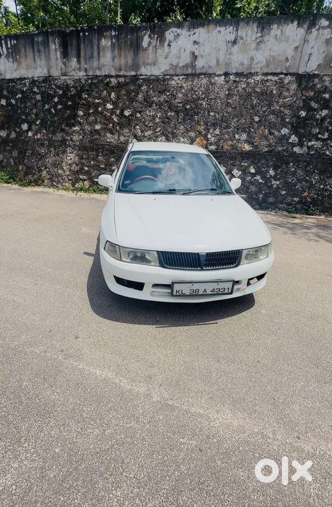 Mitsubishi Lancer Petrol 2005