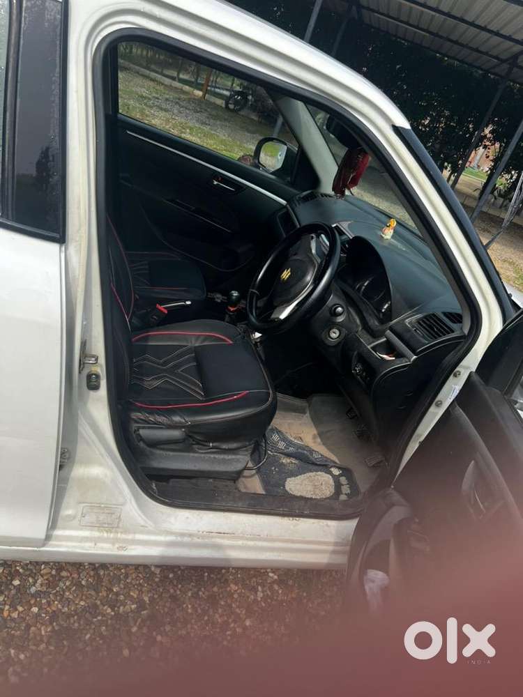Maruti Suzuki Swift 2012 Cng & Hybrids 131000 Km Driven