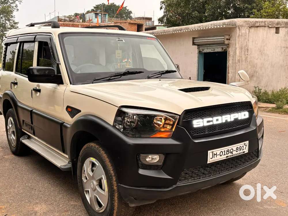Mahindra Scorpio Classic 2015 Diesel 60000 Km Driven