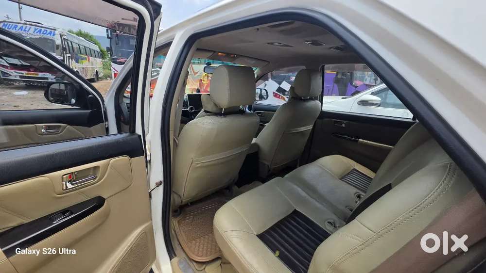 Toyota Fortuner Automatic 2016 Diesel 175000 Km Driven