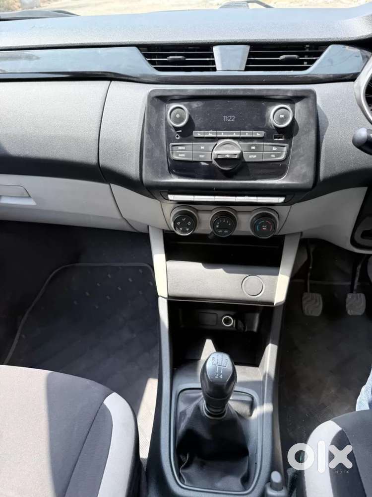 Renault Triber Rxl, 2021, Petrol