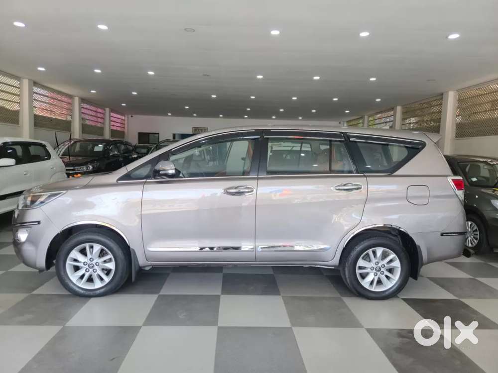 Toyota Innova Crysta, 2016, Diesel