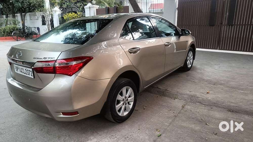 Toyota Corolla Altis 2014 Petrol Well Maintained