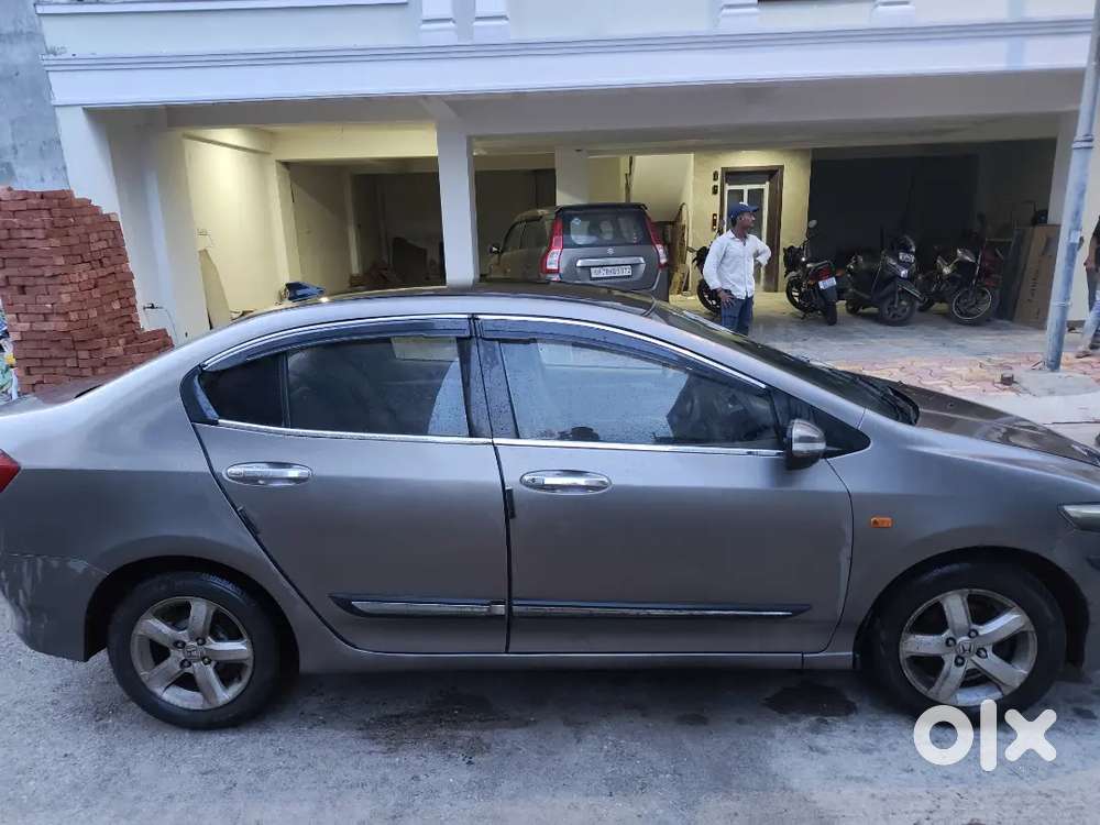Honda City 1.5 V 2011