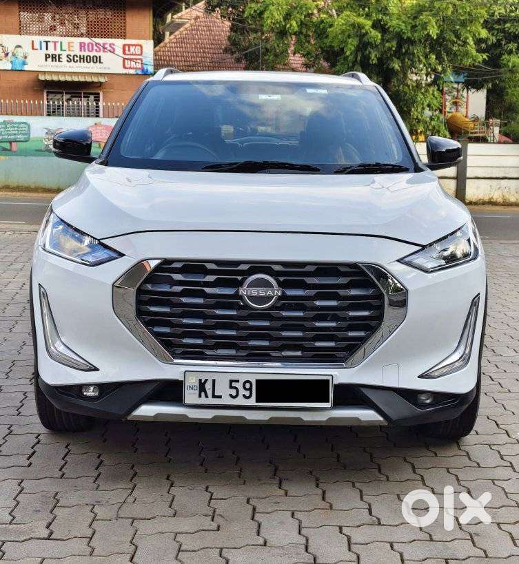 Nissan Magnite 1.0 Xv Turbo Cvt, 2022, Petrol