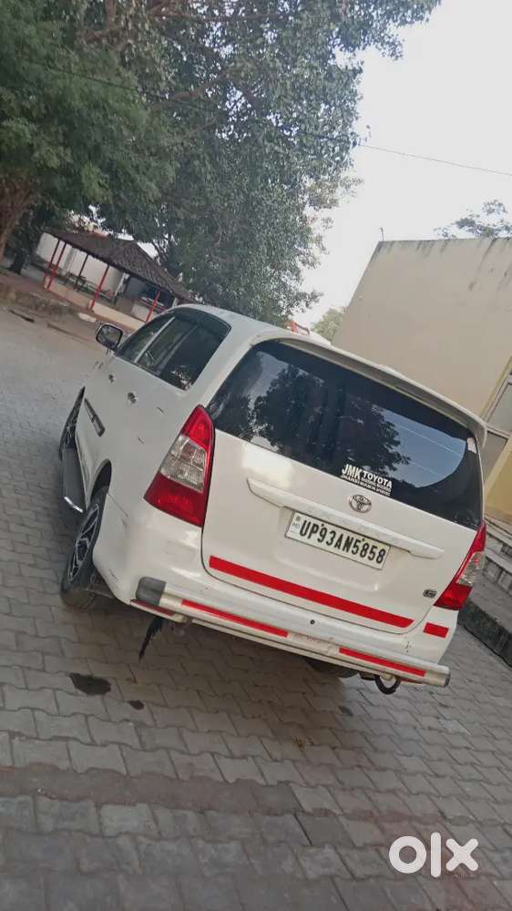 Toyota Innova 12 Diesel 165000 Km Driven