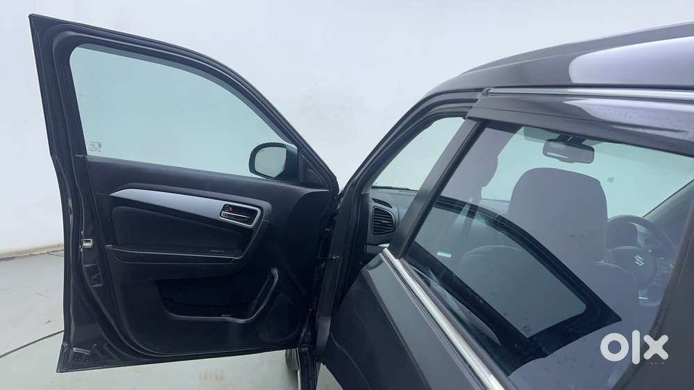 Maruti Suzuki Vitara Brezza 1.5 Zxi Plus At, 2020, Petrol