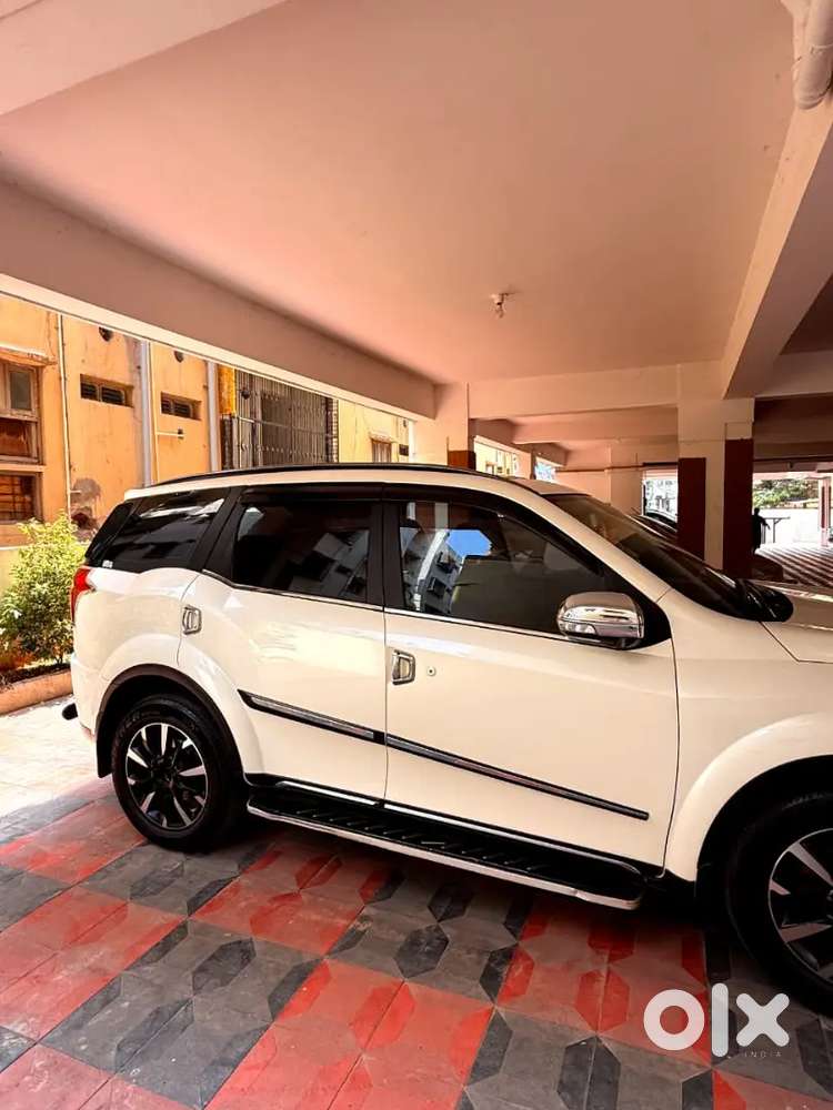 Mahindra Xuv500 2021