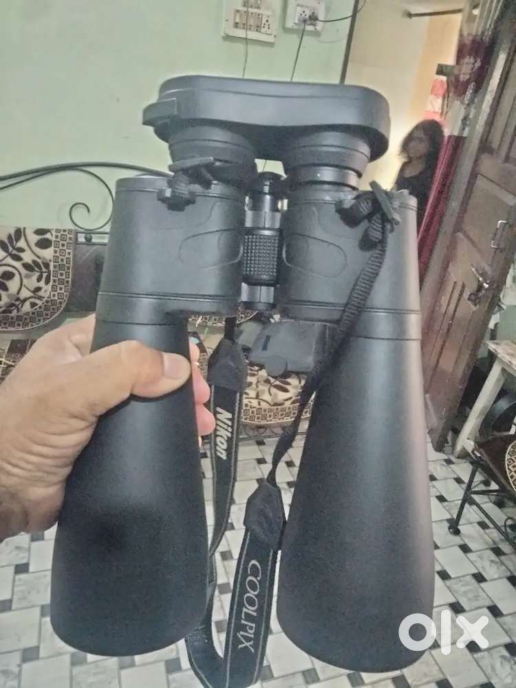 Skymaster binocular celestron 25*70