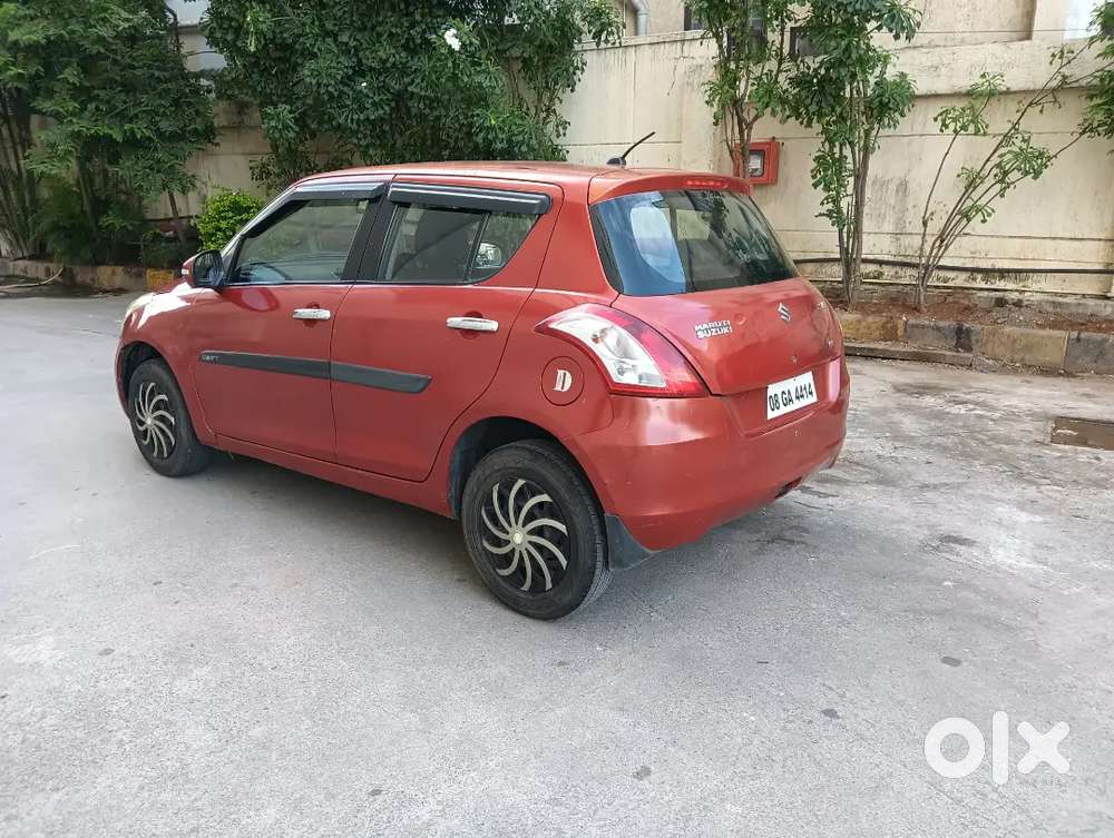 Maruti Suzuki Swift Ddis 2013 Year