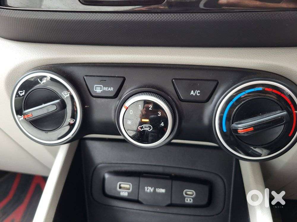 Hyundai Venue S 1.2 Petrol, 2023, Petrol