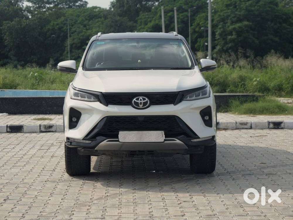 Toyota Fortuner Legender 4x2 At 2.8, 2022, Diesel