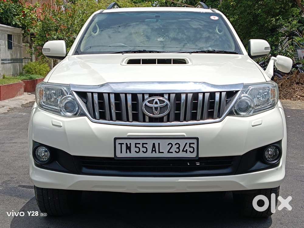 Toyota Fortuner 4x4 At, 2015, Diesel