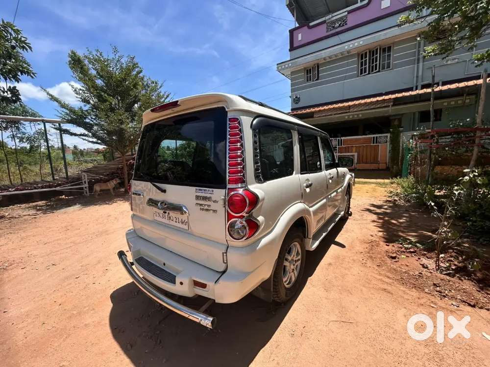 Mahindra Scorpio Classic 2016 Diesel Manual