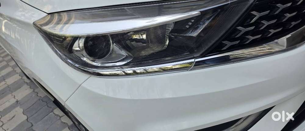 Tata Tiago 1.2 Revotron Xz (o), 2023, Petrol