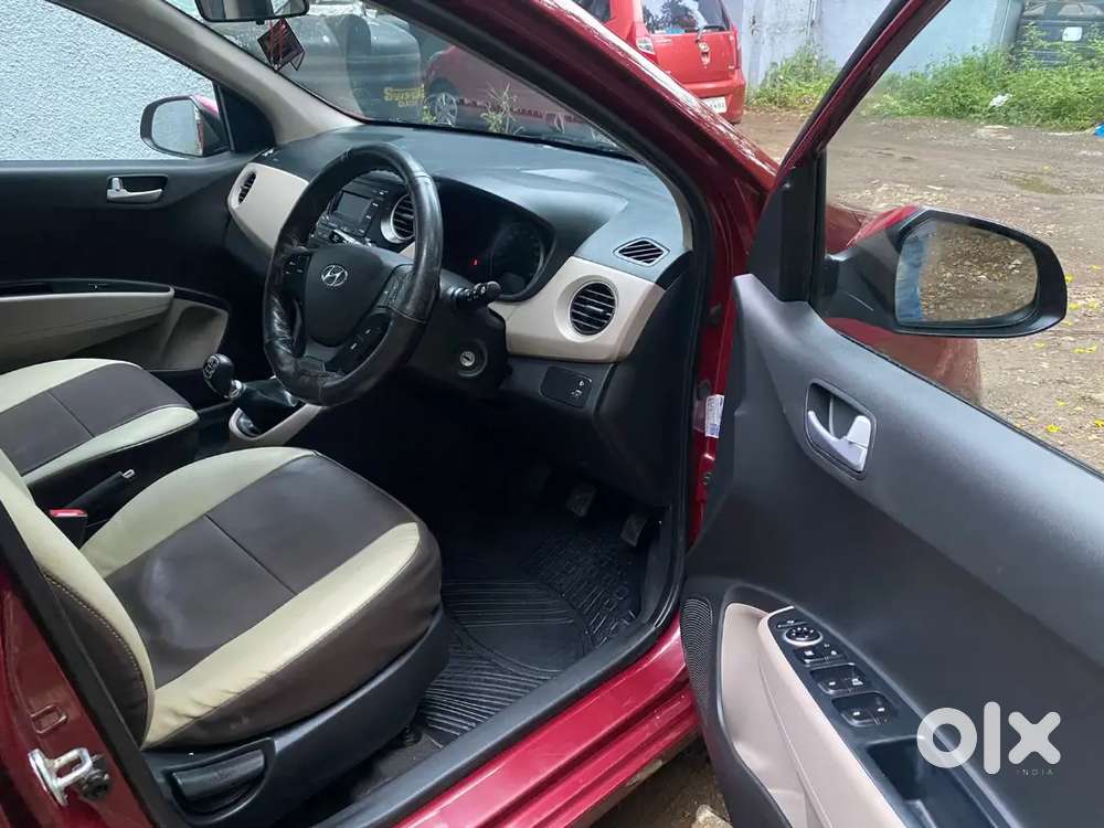 Hyundai Grand I10 2017 Sportz Petrol