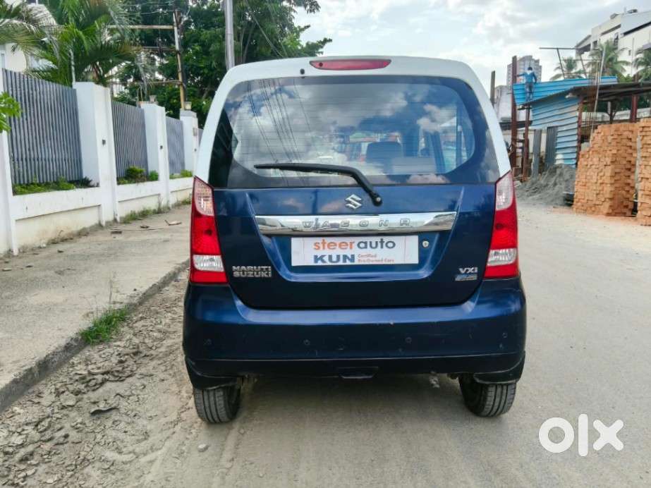 Maruti Suzuki Wagon R Vxi Amt1.2, 2017, Petrol