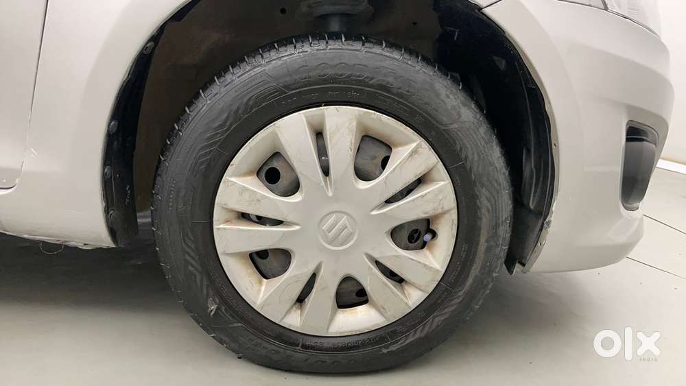 Maruti Suzuki Swift Dzire 1.3 Vxi, 2014, Petrol