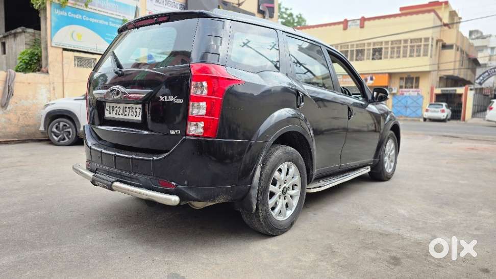 Mahindra Xuv500 W9, 2017