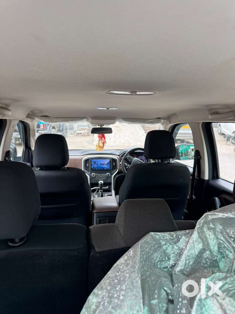 Mahindra Scorpio-n Petrol 2023