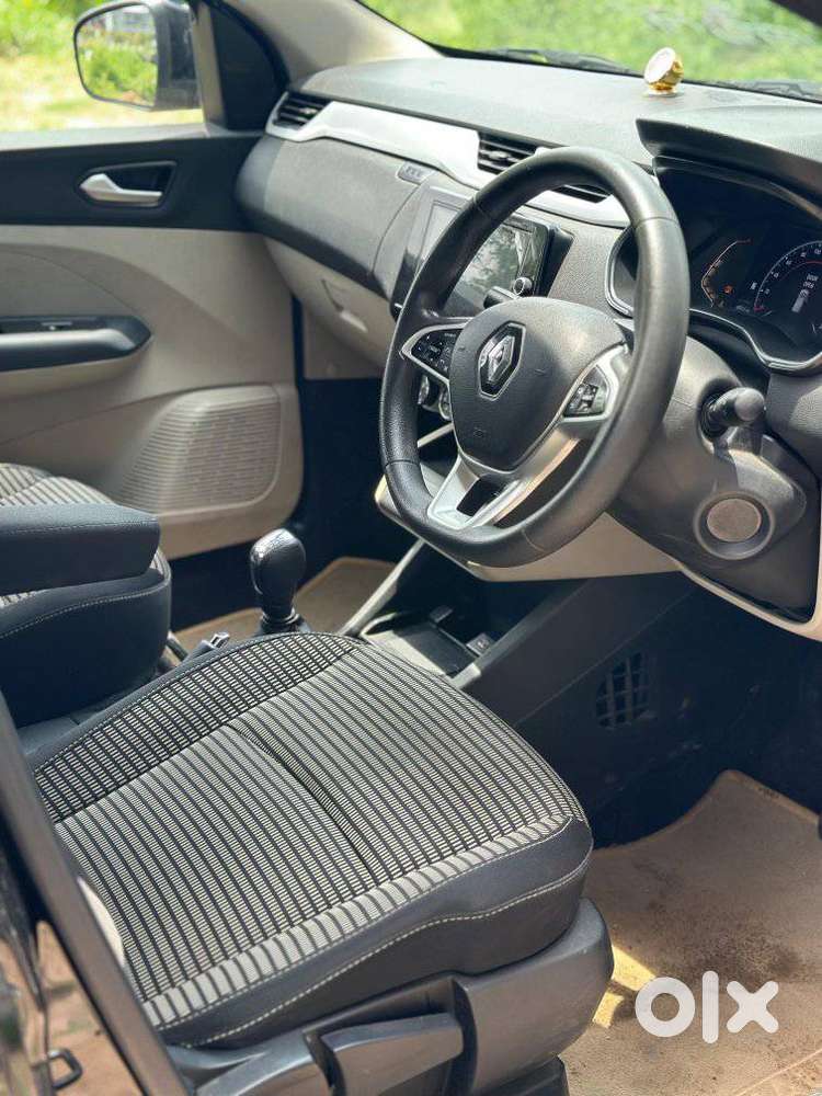 Renault Triber Rxz Easy-r Amt, 2024, Petrol