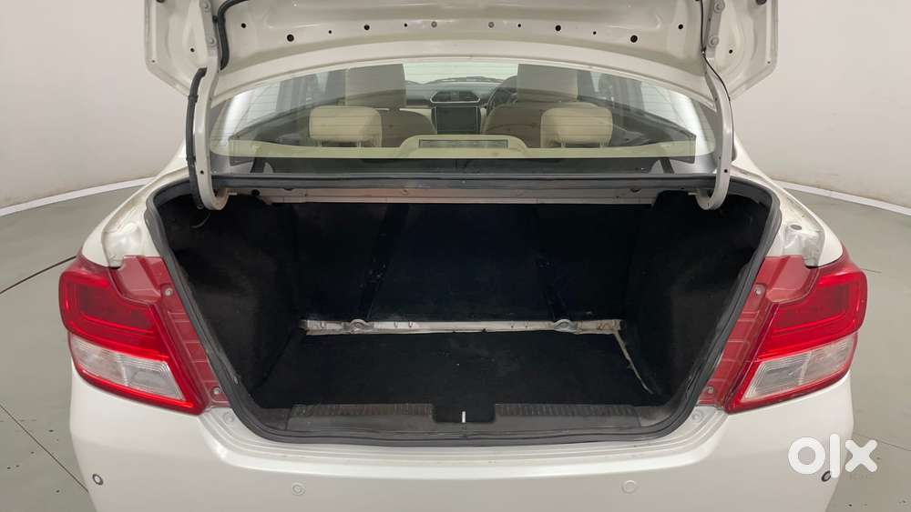 Maruti Suzuki Dzire Zdi Plus Amt, 2017, Diesel