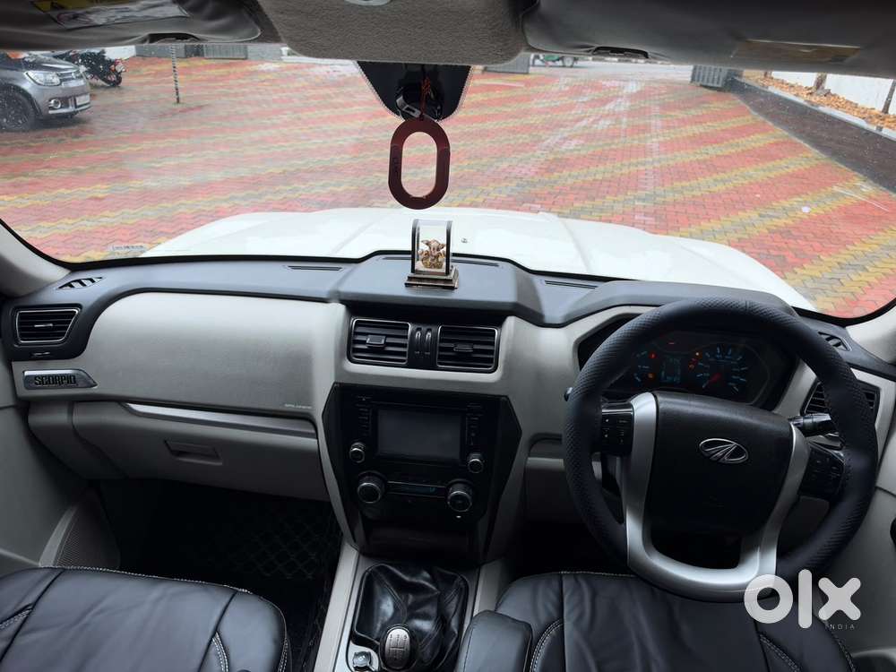 Mahindra Scorpio S10, 2017, Diesel