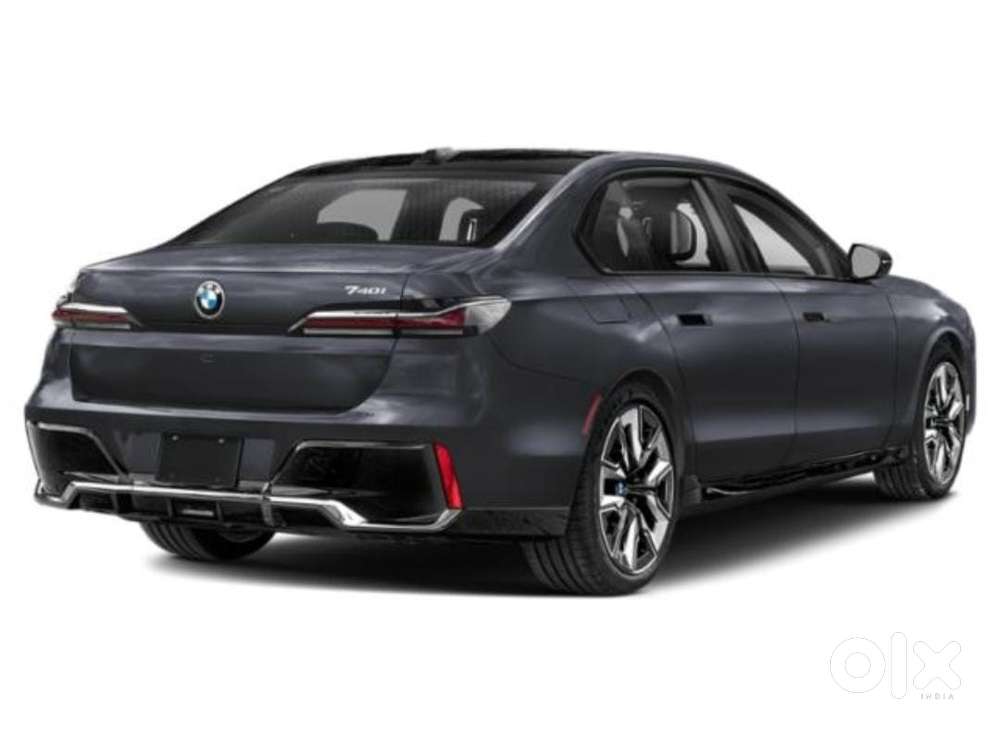 Bmw 7 Series 740i M Sport Petrol Automatic, 2023, Petrol