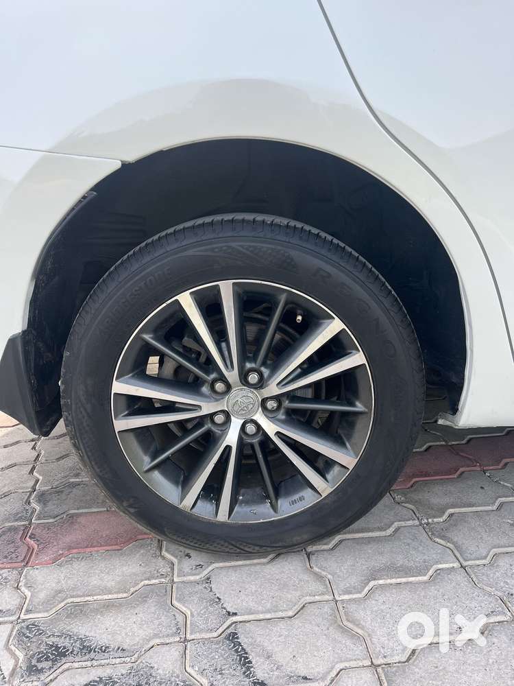 Toyota Corolla Altis 1.8 Gl, 2017, Petrol