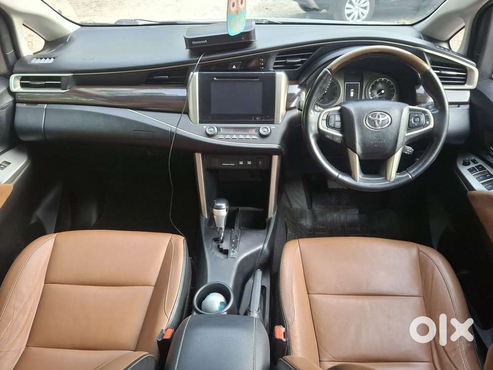 Toyota Innova Crysta 2.7 Zx At, 2017, Cng & Hybrids