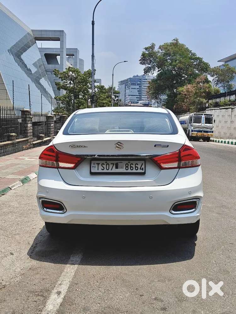2021 Maruthi Ciaz Alpha Smart Hybrid 1.5 Petrol Automatic In Excellent