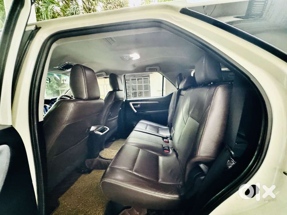 Toyota Fortuner 4x2 At 2.8 Diesel, 2018, Diesel
