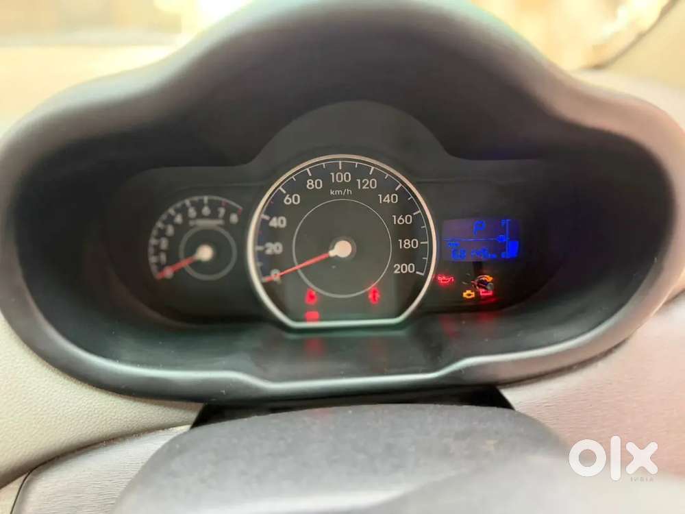 Hyundai I10 Sportz 2011