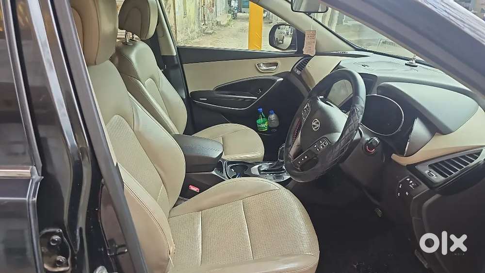 Hyundai Santa Fe 2015 Diesel Well Maintained 7 Seater Car