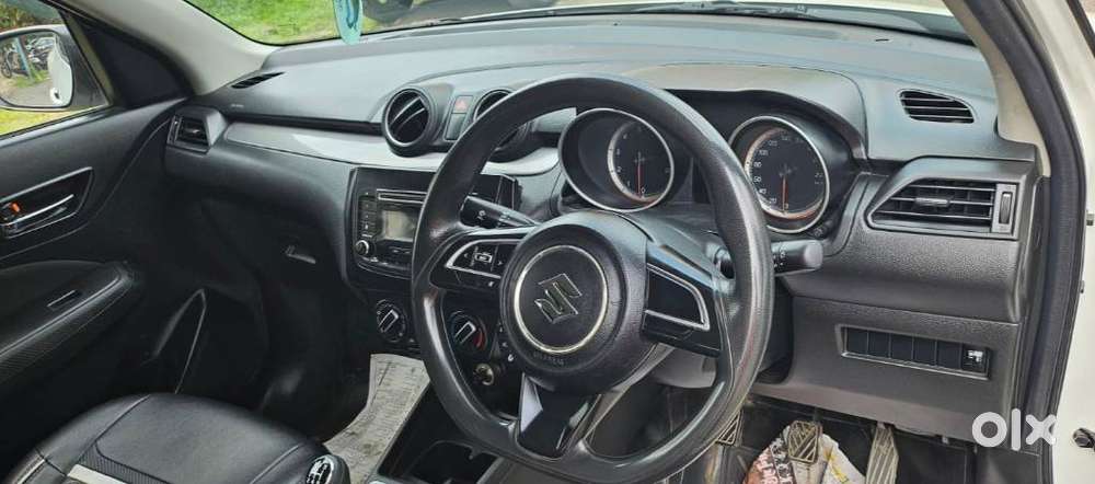 Maruti Suzuki Swift Vxi + Manual, 2018, Petrol
