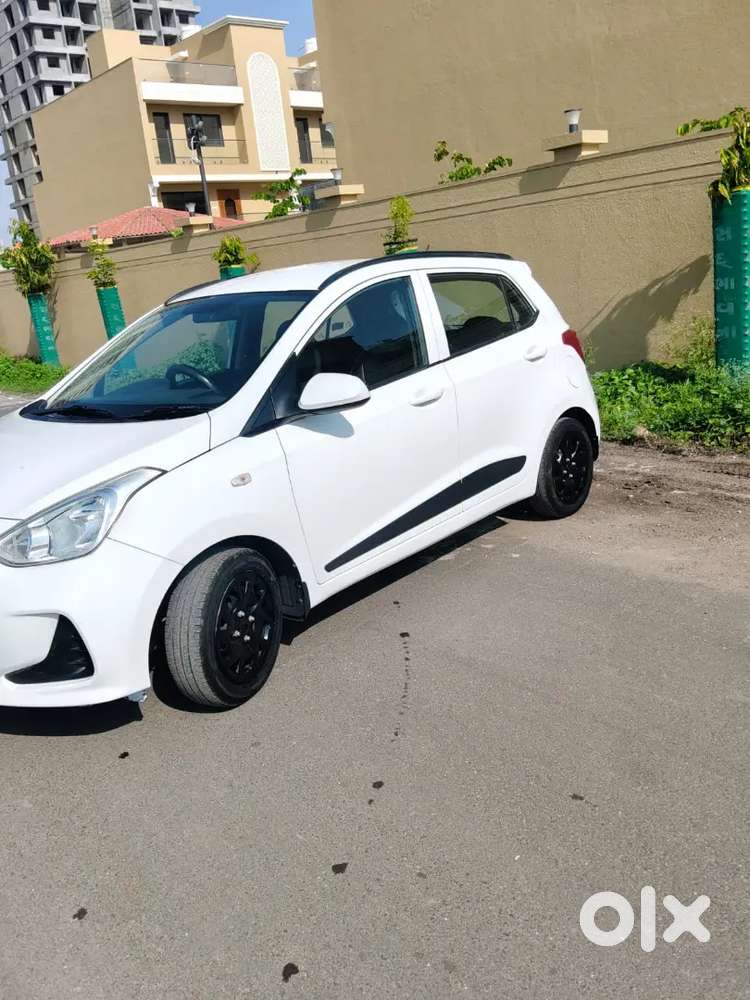 Hyundai Grand I10 2020 Car