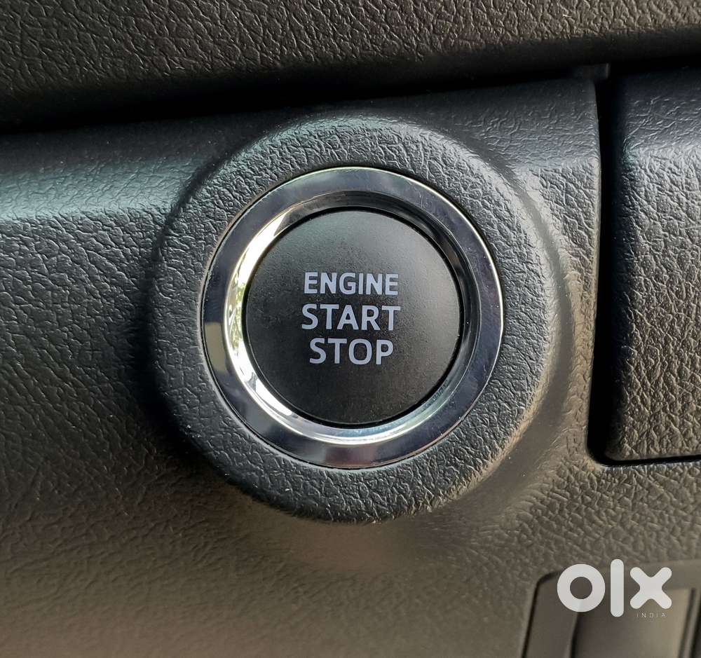 Toyota Fortuner 4x2 At 2.7 Petrol, 2024, Petrol