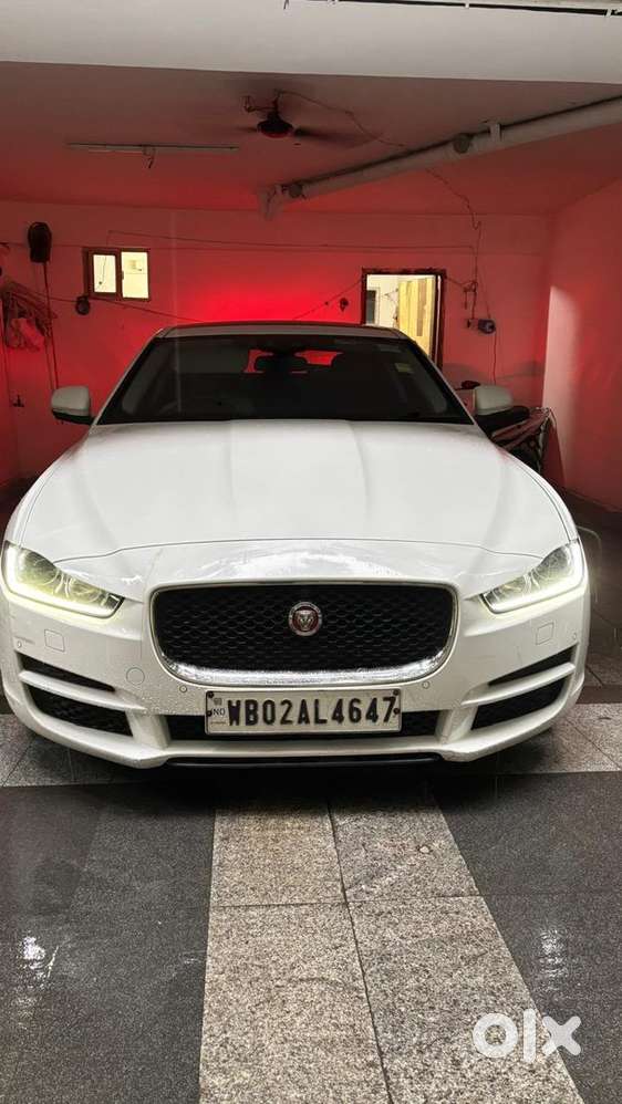 2017 Jaguar Xe Prestige Petrol Automatic