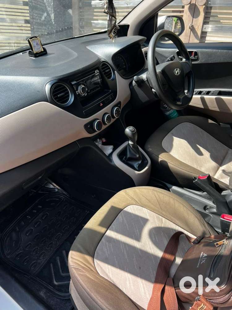 Hyundai Grand I10 2015 Petrol 63000 Km Driven