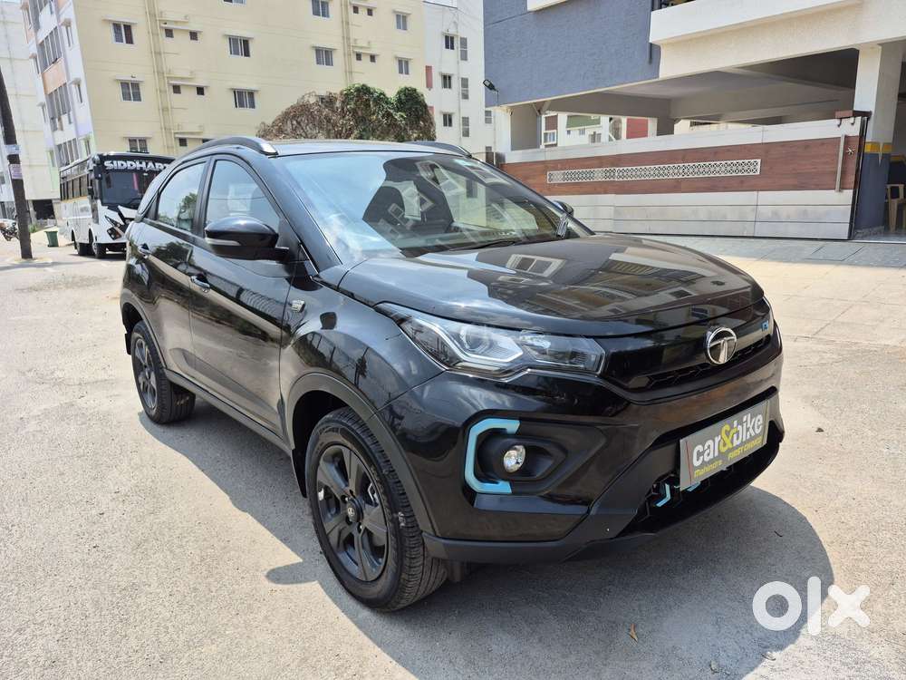 Tata Nexon Ev Max 3.3 Kw Xz Plus Lux Dark Edition, 2023, Electric