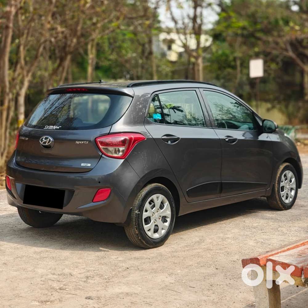 Hyundai Grand I10 1.2 Sportz(o) Dual Tone, 2016, Petrol