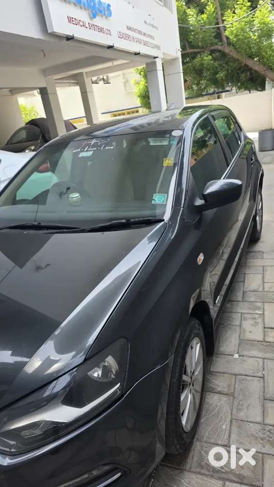 Volkswagen Polo 2014 Petrol 140000 Km Driven