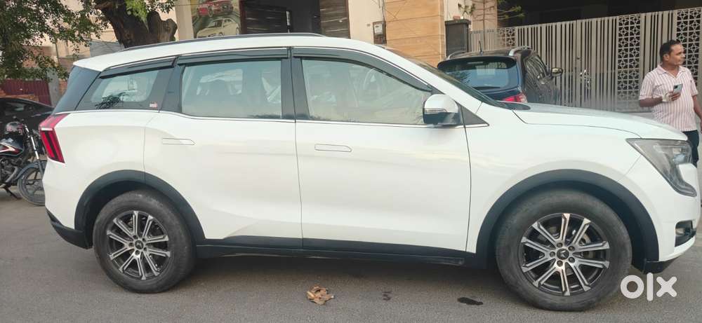 Mahindra Xuv700 2.2 Ax 7 Diesel At Luxury Pack Str, 2022, Diesel